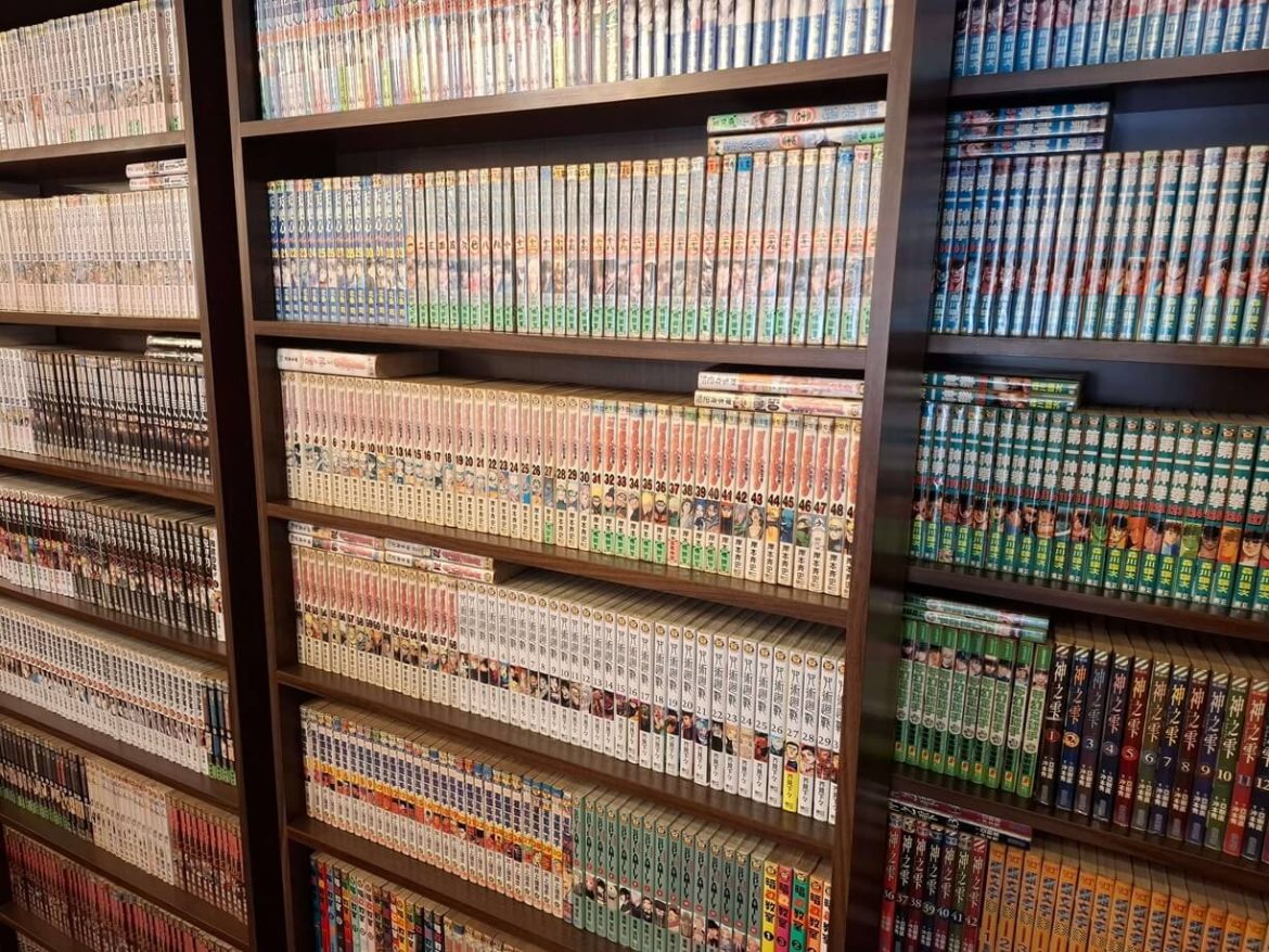田中園大安店 漫畫書牆